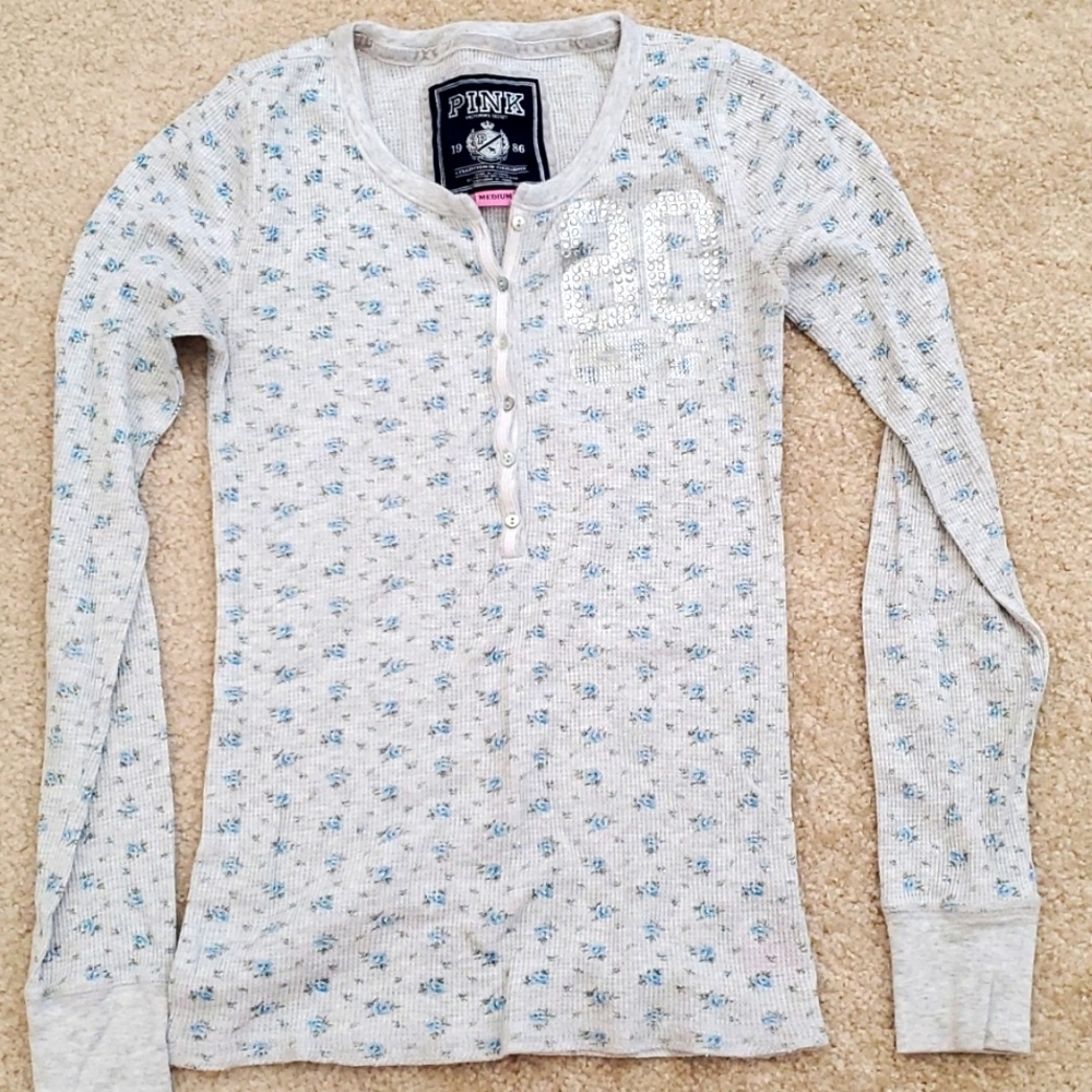 Great condition Victoria's secret PINK medium thermal long sleeve